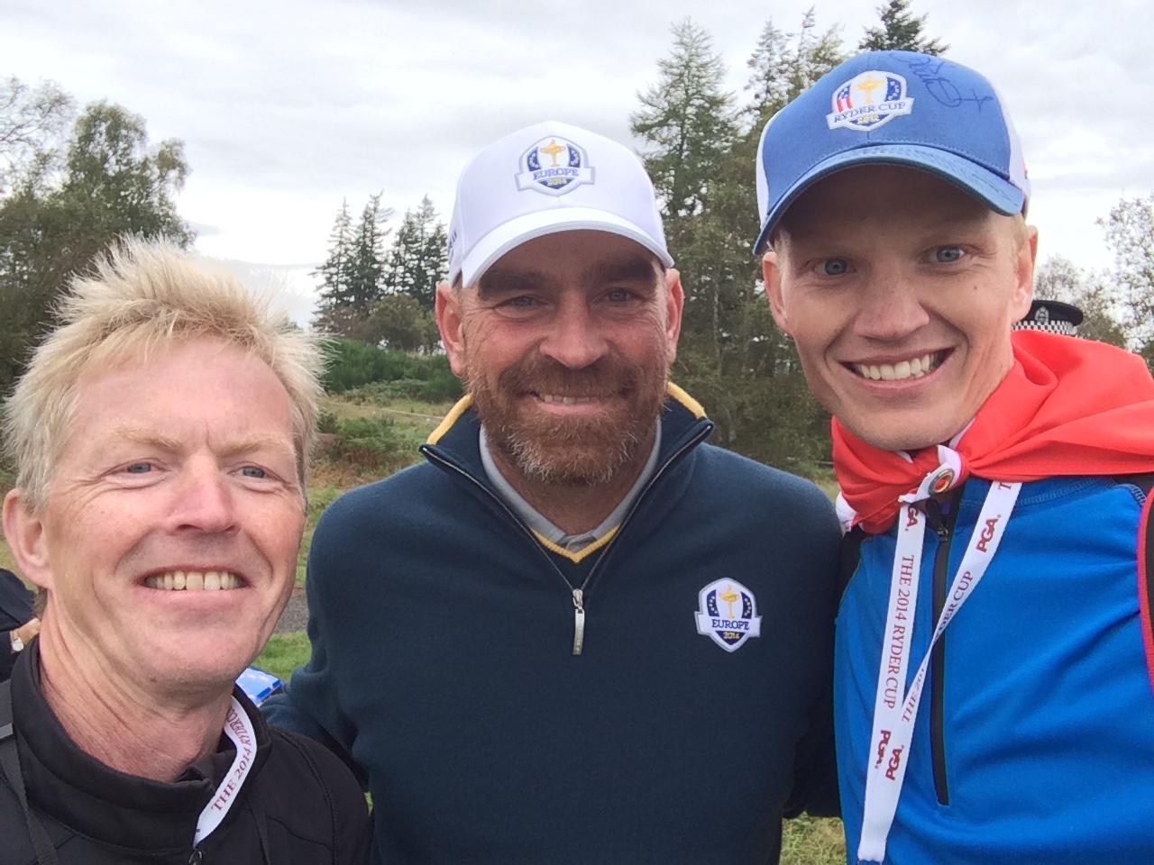 Picture from the 2014 Ryder Cup of Johan (right) with his father (left) and Johan's idol Thomas Bjørn.